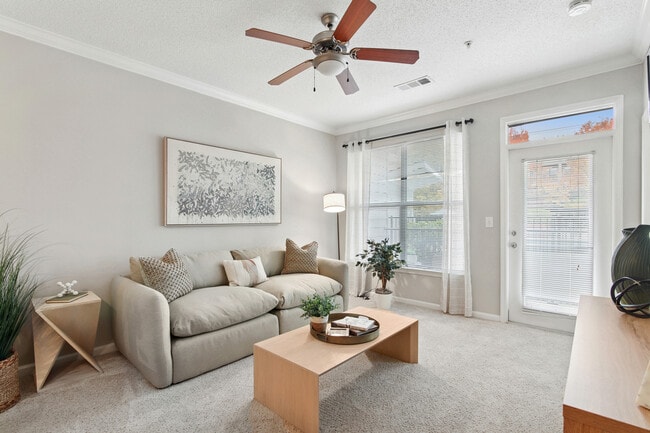 Perimeter Gardens at Georgetown in Dunwoody, GA - Building Photo - Building Photo