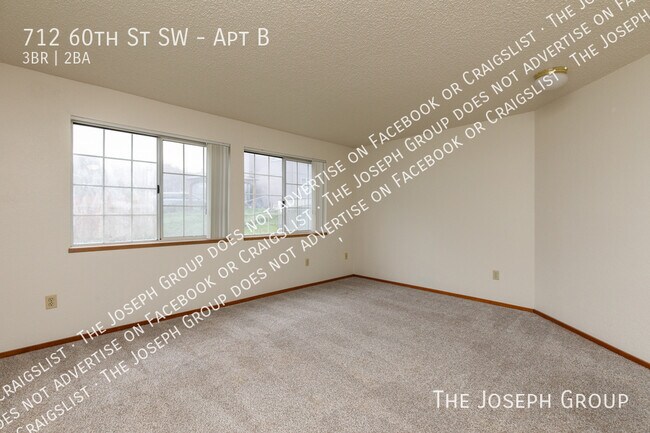 712 60th St SW in Everett, WA - Building Photo - Building Photo