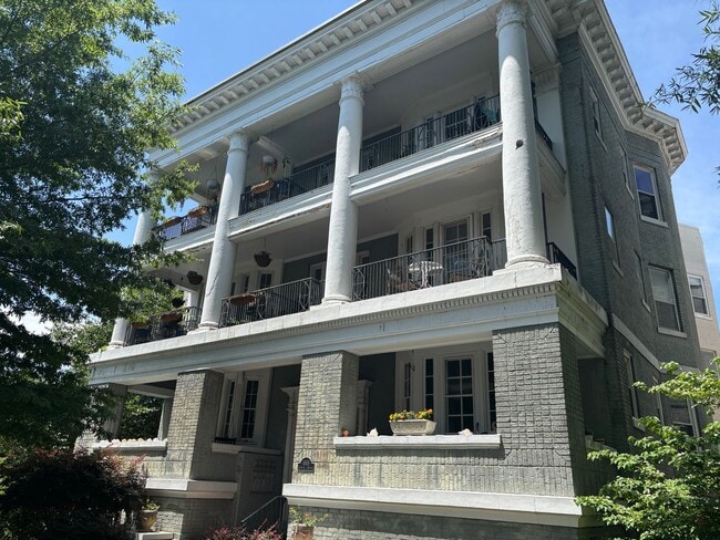 property at 1005 Colonial Ave