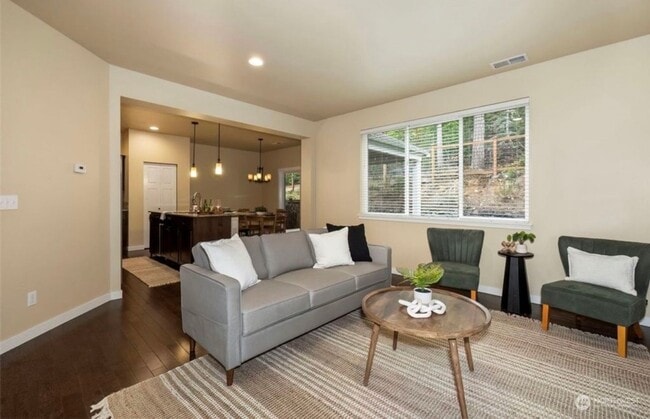 8473 Willowberry Ave NW in Silverdale, WA - Foto de edificio - Building Photo