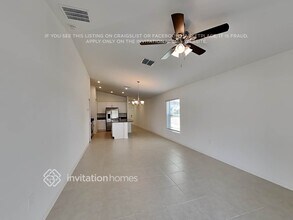 35 Rain Lily Ave in Spring Hill, FL - Building Photo - Building Photo