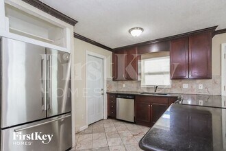 4261 44th Ave N in St. Petersburg, FL - Building Photo - Building Photo