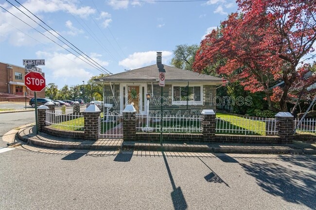 property at 1700 14th St S