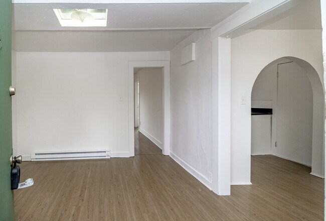 14402 56th Ave S in Tukwila, WA - Building Photo - Building Photo