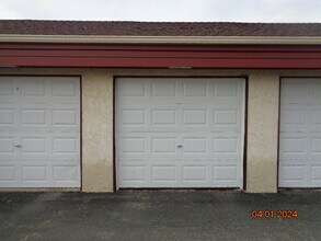 157 Mindy Ln in Montrose, MN - Building Photo - Building Photo