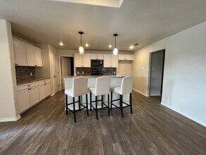 10327 Avenue X in Lubbock, TX - Building Photo - Building Photo