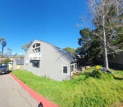 561 Luneta Dr in San Luis Obispo, CA - Building Photo - Building Photo