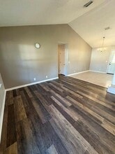 185 Timber Ridge Dr in Brunswick, GA - Building Photo - Building Photo