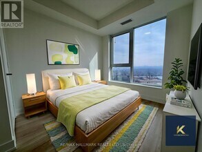 60 Central Park Roadway in Toronto, ON - Building Photo - Building Photo