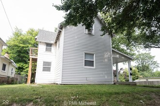 831 S Webster St in Kokomo, IN - Building Photo - Building Photo