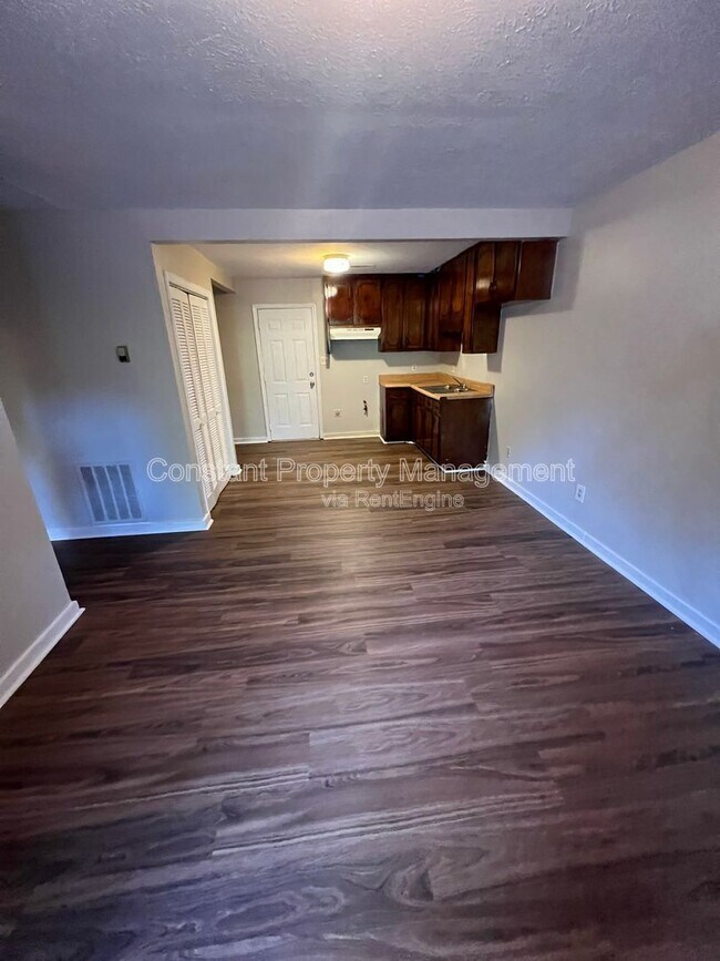 712 English St in Griffin, GA - Building Photo - Building Photo