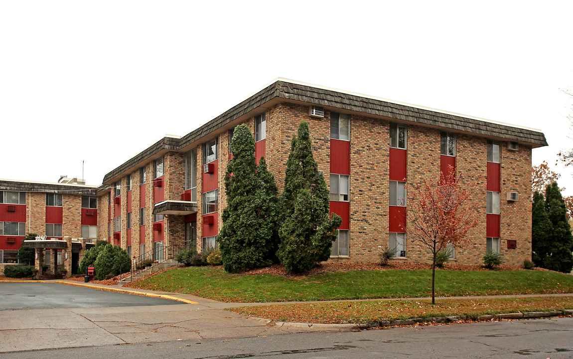 1480 Randolph Ave in St. Paul, MN - Building Photo