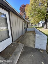 1706 London Cir in Sparks, NV - Building Photo - Building Photo