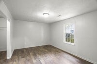 1616 Colleton Ave SE photo'