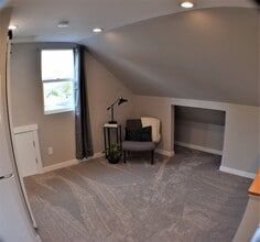 210 w Woodworth st, Unit #2 in Sedro Woolley, WA - Building Photo - Building Photo