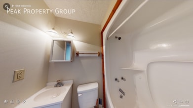 1366-1368-1368 Indianola Ave in Columbus, OH - Building Photo - Building Photo