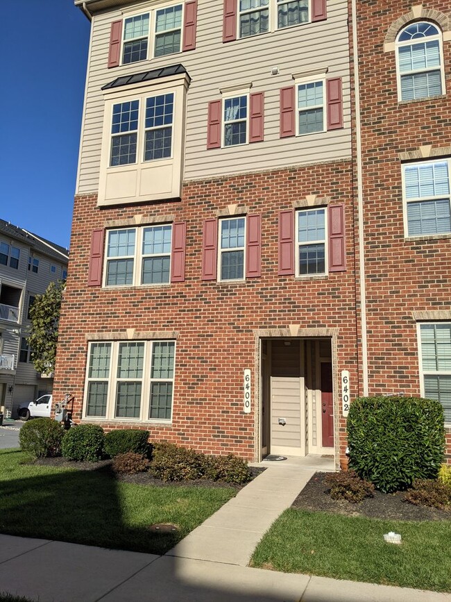 property at 6400 Walcott Ln
