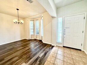 5639 Taylorcrest Dr in Austin, TX - Building Photo - Building Photo