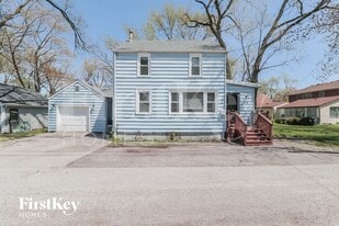 446 Barron St in Bensenville, IL - Building Photo