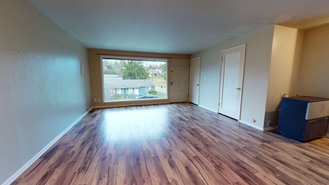 1740 Olympic Ave in Bremerton, WA - Building Photo - Building Photo