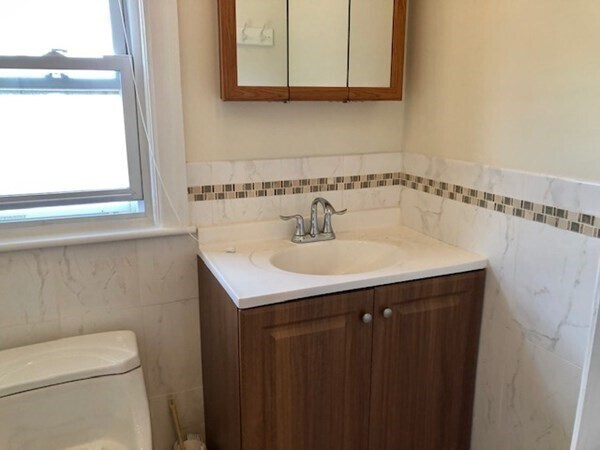 12 Pinehurst St in Boston, MA - Building Photo