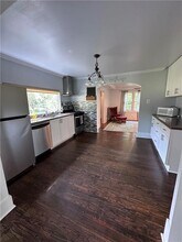 5511 Wing St in Atlanta, GA - Building Photo - Building Photo