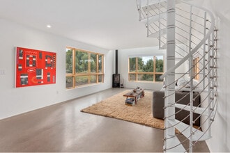 1276 Sycamore Rd in Crestone, CO - Foto de edificio - Building Photo