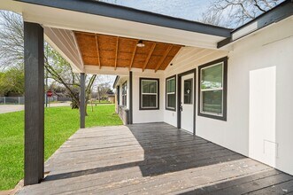 2222 Peppermill Rd in Houston, TX - Building Photo - Building Photo