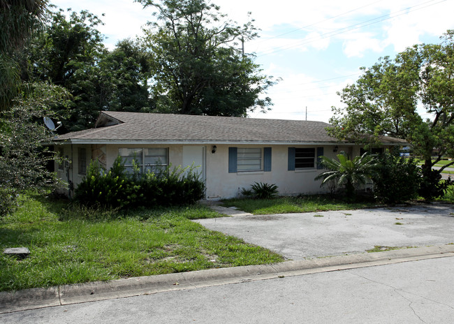 920-991 Sharon Ct in Oviedo, FL - Building Photo - Building Photo