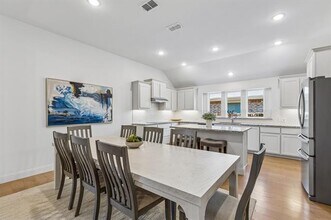 685 Coleman St in Aubrey, TX - Building Photo - Building Photo