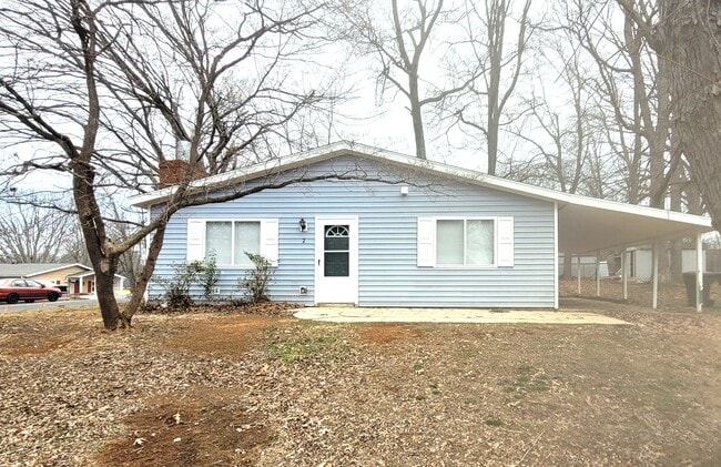 property at 2 Atlas Ct