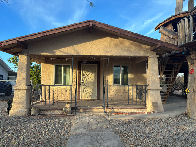 208 W 10th St in Casa Grande, AZ - Building Photo - Building Photo