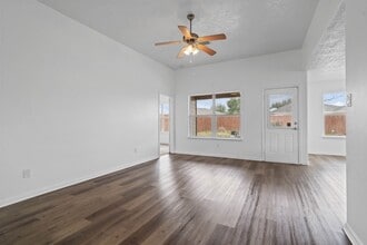 4635 Comal River Loop in Spring, TX - Building Photo - Building Photo