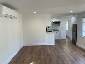 4361 Stewart Ave in Los Angeles, CA - Building Photo - Building Photo