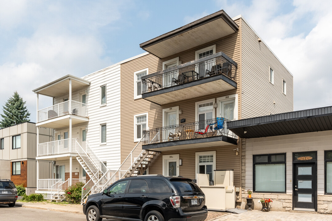 170 Bélanger Av in Québec, QC - Building Photo