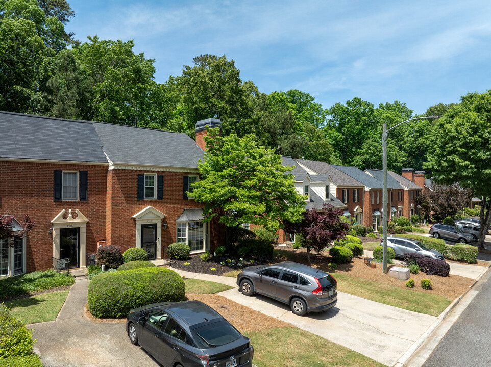 7920-7928 Briar Villa Pl in Atlanta, GA - Building Photo