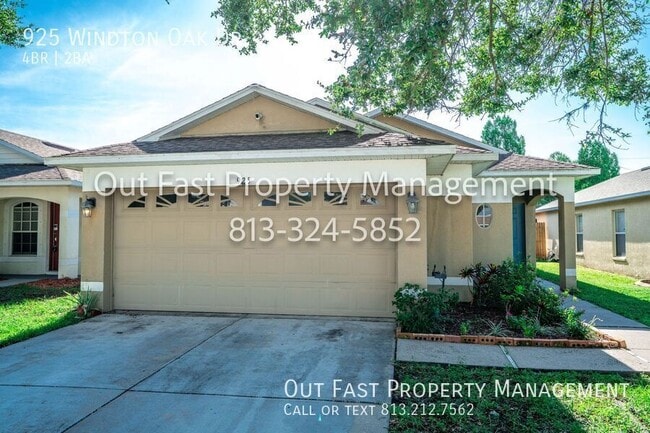 925 Windton Oak Dr in Ruskin, FL - Building Photo - Building Photo