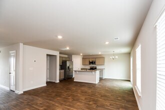 481 Red Poll Wy in Columbia, SC - Building Photo - Building Photo