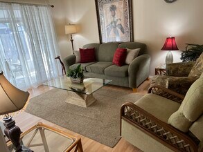 2772 Woodgate Ln, Unit 26 in Sarasota, FL - Building Photo - Building Photo