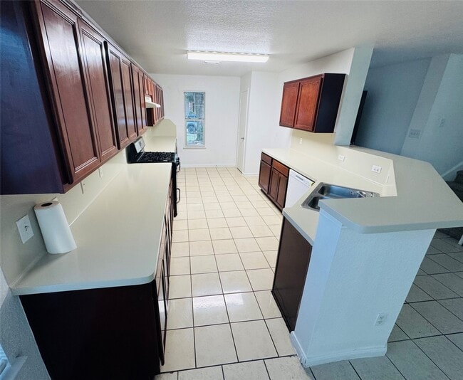 property at 13126 Bentcrest Ct
