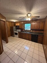 1216 Highland Ave in Springdale, AR - Building Photo - Building Photo