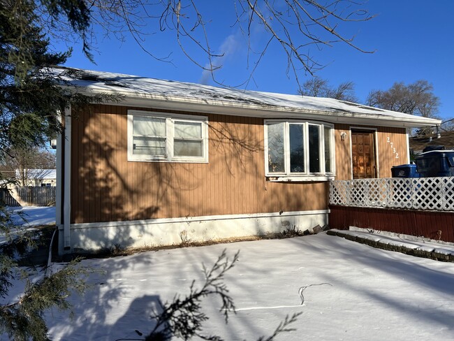 property at 2732 Yeoman St