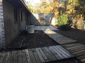 1011 S Poplar Dr in Surfside Beach, SC - Building Photo - Building Photo