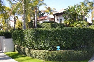 1203 S Rimpau Blvd in Los Angeles, CA - Foto de edificio - Building Photo