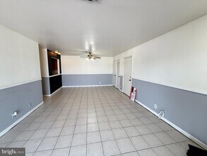 102 Piccadilly Ln, Unit 203 in Stafford, VA - Building Photo - Building Photo