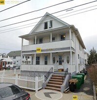 2 Vassar St, Unit Attic in Medford, MA - Building Photo
