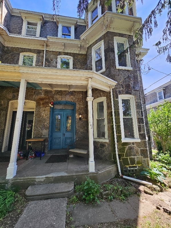 142 Sumac St in Philadelphia, PA - Building Photo - Building Photo