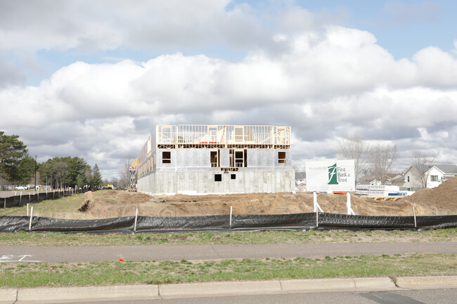 The 601 Apartments in Cambridge, MN - Foto de edificio - Building Photo