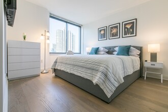 222 E 34th St in New York, NY - Building Photo - Building Photo