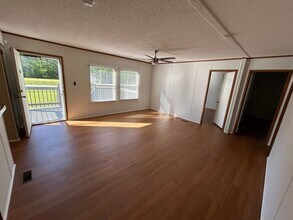 1386 Cherrytree Rd NE in Winnabow, NC - Building Photo - Building Photo